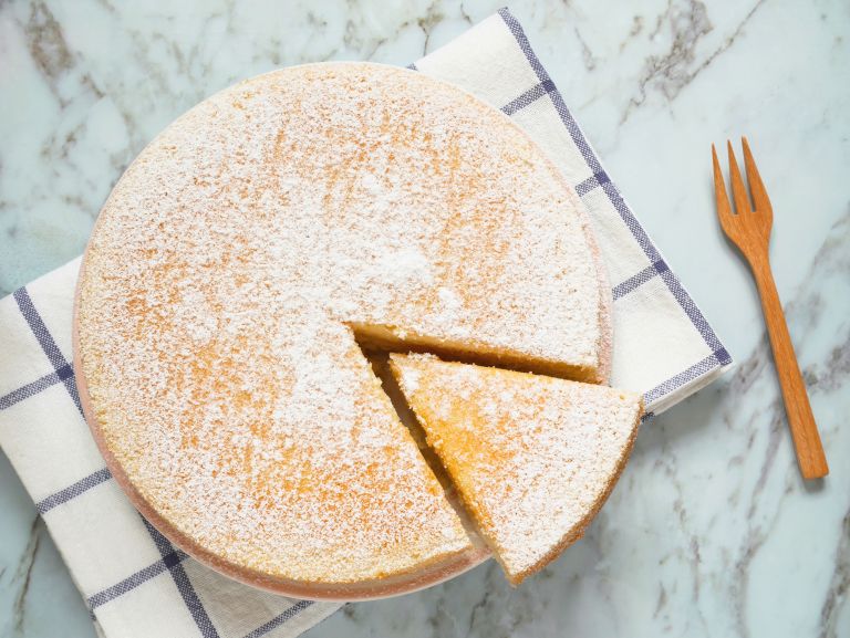 Απολαυστικό κέικ γιαουρτιού | vita.gr