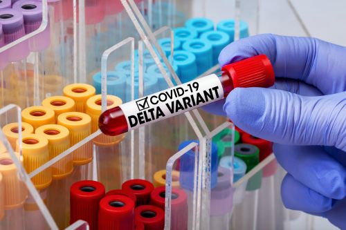 ΕΜΑ: Αποτελεσματικά τα διαθέσιμα εμβόλια στην μετάλλαξη Δέλτα