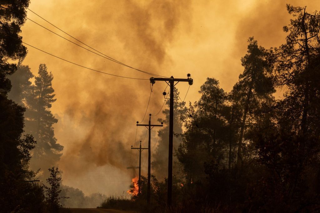 Megafires: Ευάλωτη η Μεσόγειος σε πυρκαγιές εξαιτίας της κλιματικής αλλαγής