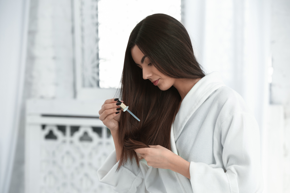 Μαλλιά: Τα 4 βήματα επανόρθωσης μετά τις διακοπές