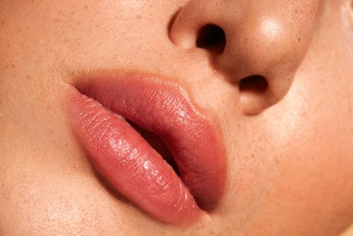 DIY: Σπιτικό lip balm με βανίλια