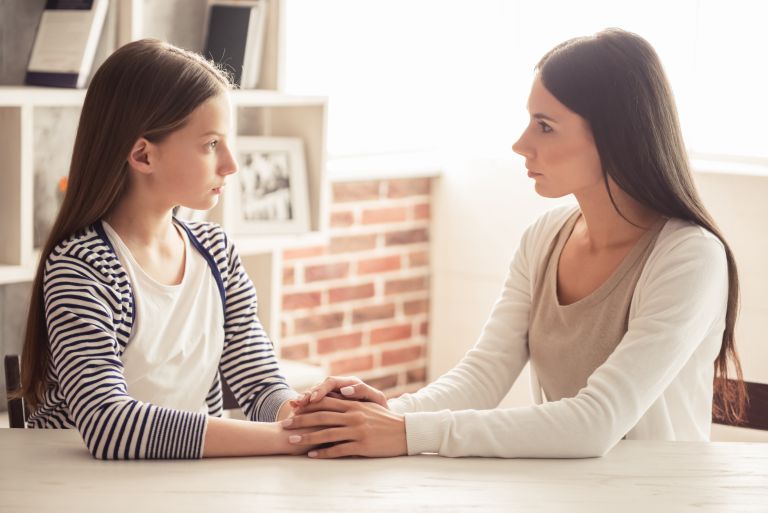 Απόρριψη – Βοηθάμε το έφηβο παιδί να την διαχειριστεί | vita.gr