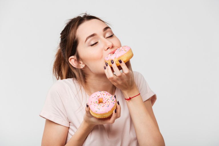 Όσα συμβαίνουν στο σώμα όταν τρώμε ζάχαρη | vita.gr
