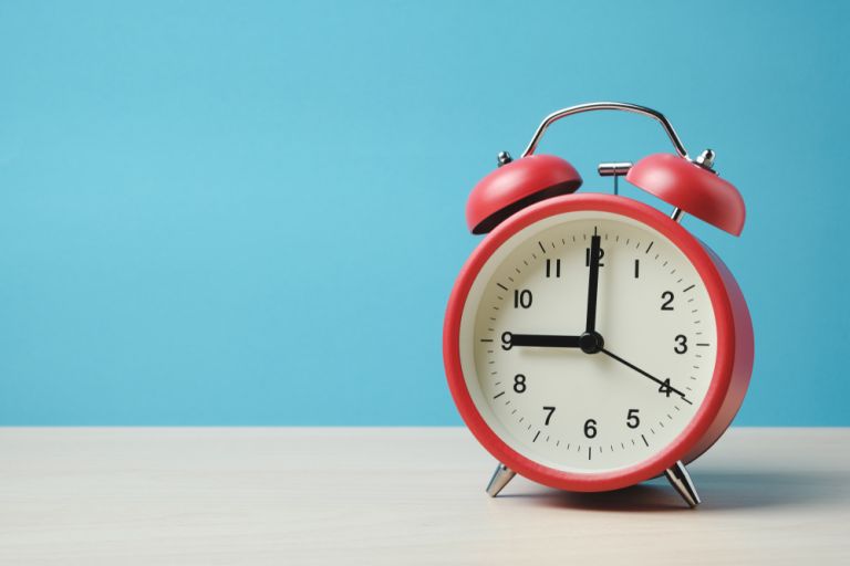 Αλλαγή ώρας: Πότε να γυρίσετε τα ρολόγια σας