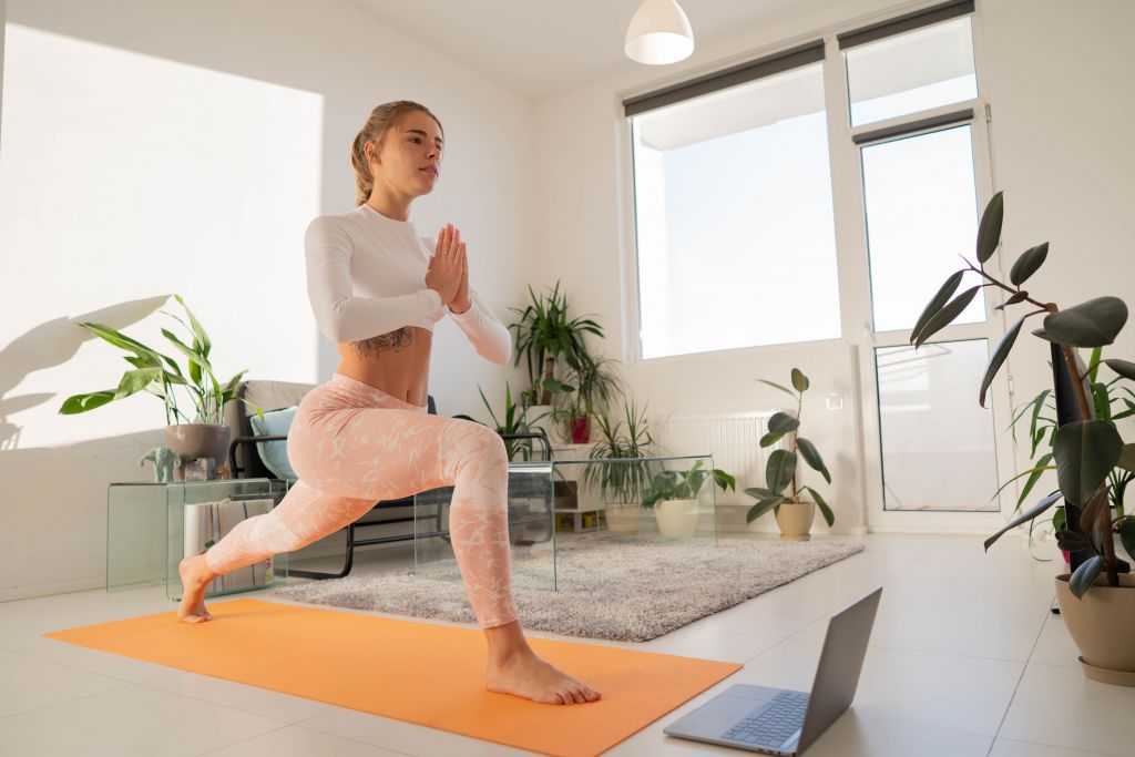 Ρουτίνα yoga κατά του άγχους
