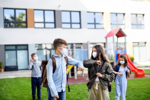 Πώς θα περιοριστεί η διασπορά του κορωνοϊού στα σχολεία -Τι δείχνει αμερικανική έρευνα