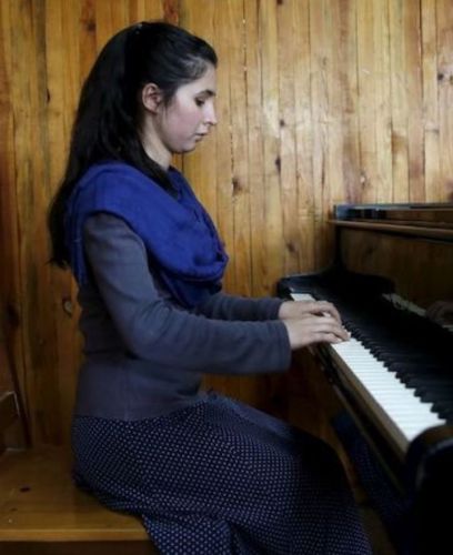 Αφγανιστάν – Η γυναικεία ορχήστρα Zohra, παγκόσμιο σύμβολο της ελευθερίας, σιώπησε
