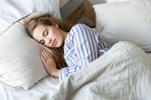 Μην χάνετε τον ύπνο σας, κερδίζετε… κιλά