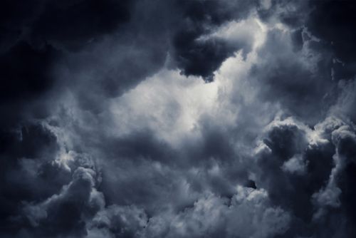 Έκτακτο δελτίο από την ΕΜΥ: Καθ’οδόν καταιγίδες και σφοδροί άνεμοι