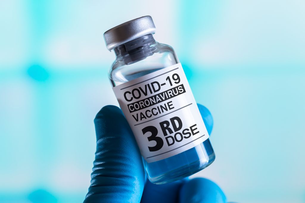 Τρίτη δόση κατά κορωνοϊού - Πιο ισχυρή ανοσία με αυτό το εμβόλιο
