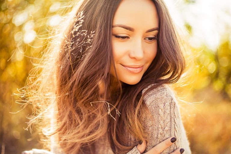 Hair care – Τρία μυστικά για λαμπερά μαλλιά | vita.gr