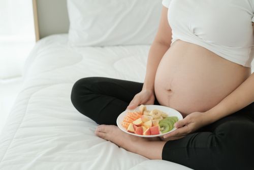 Διατροφή & εγκυμοσύνη – Πώς να αντιμετωπίσετε τις λιγούρες για γλυκά