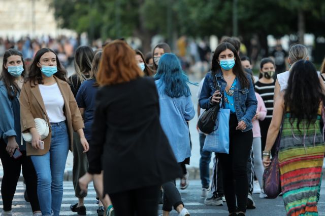 Πλεύρης - Τι εξετάζεται για την υποχρεωτικότητα του εμβολιασμού