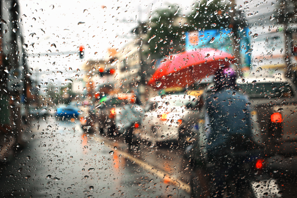 Καιρός – Βροχές και ισχυρές καταιγίδες