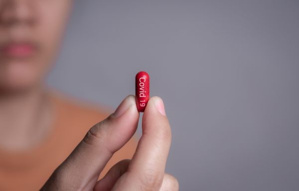Κορωνοϊός: Από σήμερα οι αιτήσεις για το αντιικό χάπι της Pfizer – Ποιοι το δικαιούνται | vita.gr