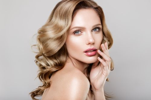 Model make up look: Πώς θα πετύχετε το μακιγιάζ των μοντέλων