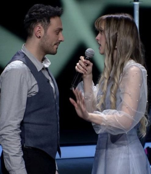 X-Factor: Το ερωτευμένο ζευγάρι «έλιωσε» και το «Πάμε Δανάη» | vita.gr