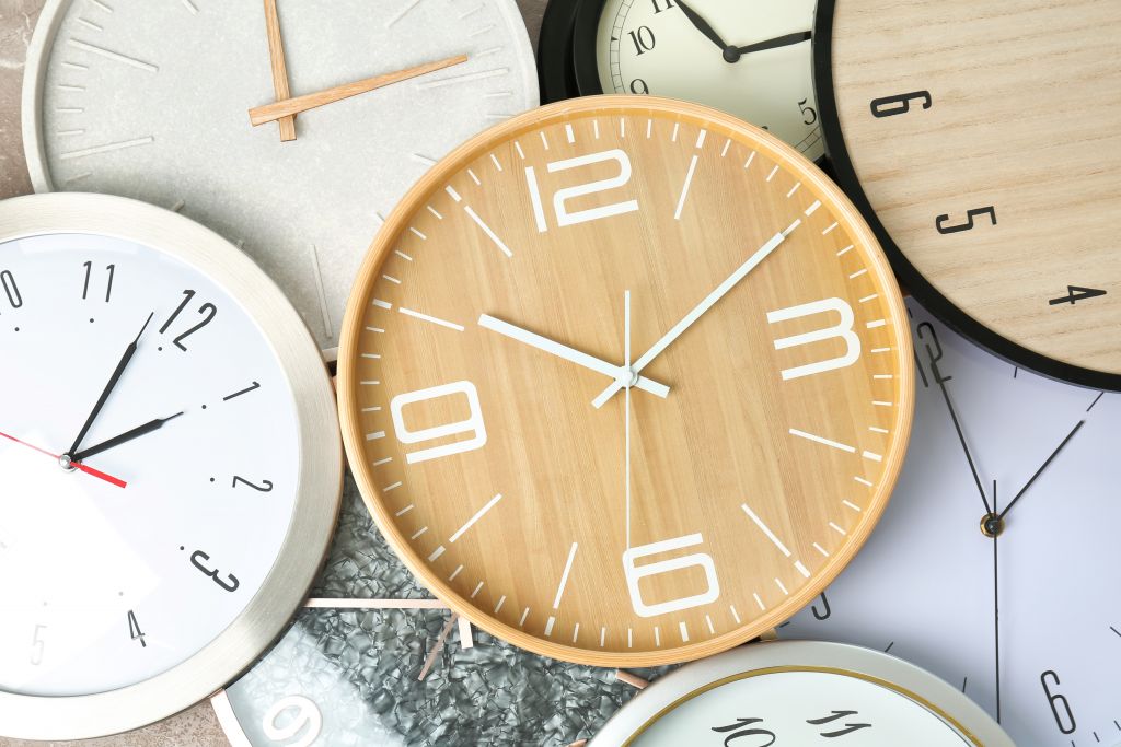 Αλλαγή ώρας 2022: Πότε γυρίζουμε τα ρολόγια;
