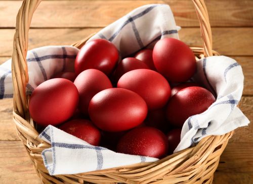 Πασχαλινά αυγά: Τα βάφουμε φυσικά