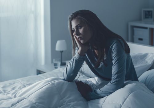 Αϋπνία: Βάζοντας τους μύθους που την αφορούν για… ύπνο
