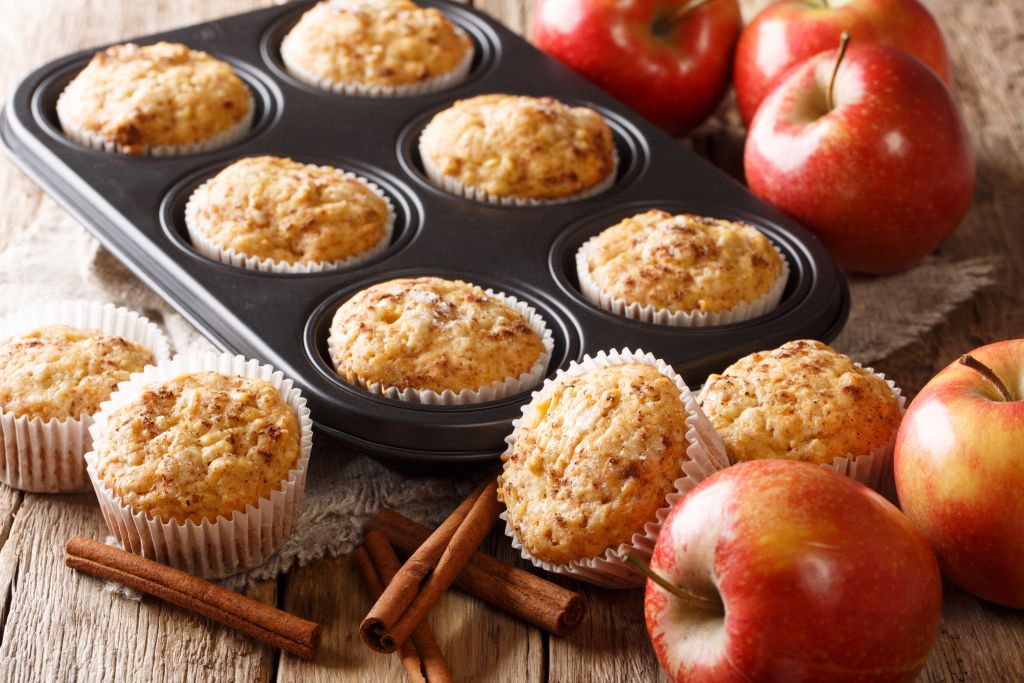 Muffins μήλου με κανέλα