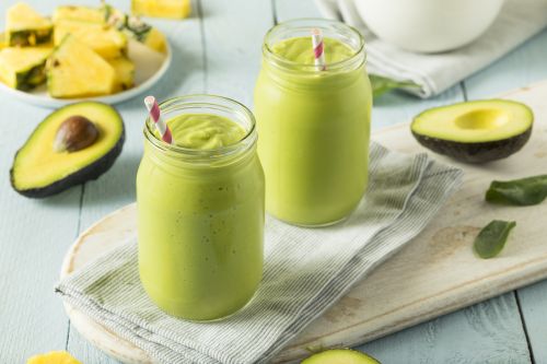 Healthy aging: Το avocado smoothie που μας «διατηρεί» νέους