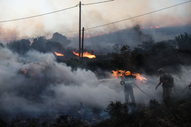 Ένωση Πνευμονολόγων για την φωτιά στην Πεντέλη – Τι να προσέξουν όσοι είναι κοντά στα μέτωπα