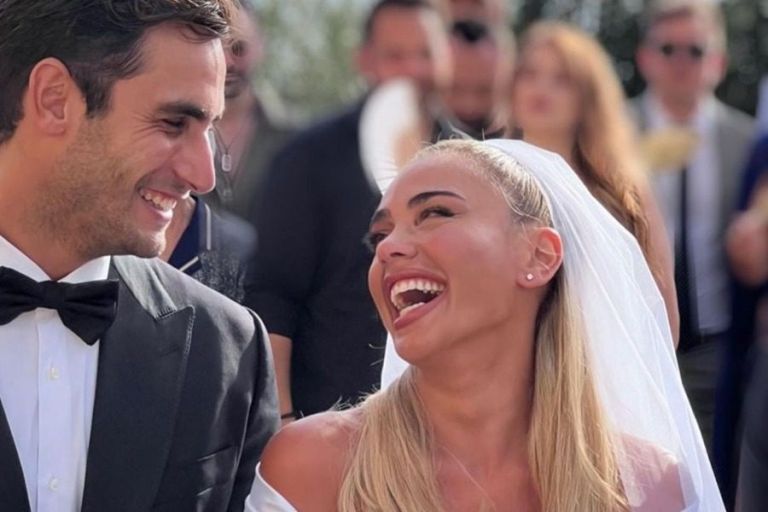 «Βασανιστείτε»: Πανικός στο γαμήλιο πάρτι της Κόνι Μεταξά | vita.gr