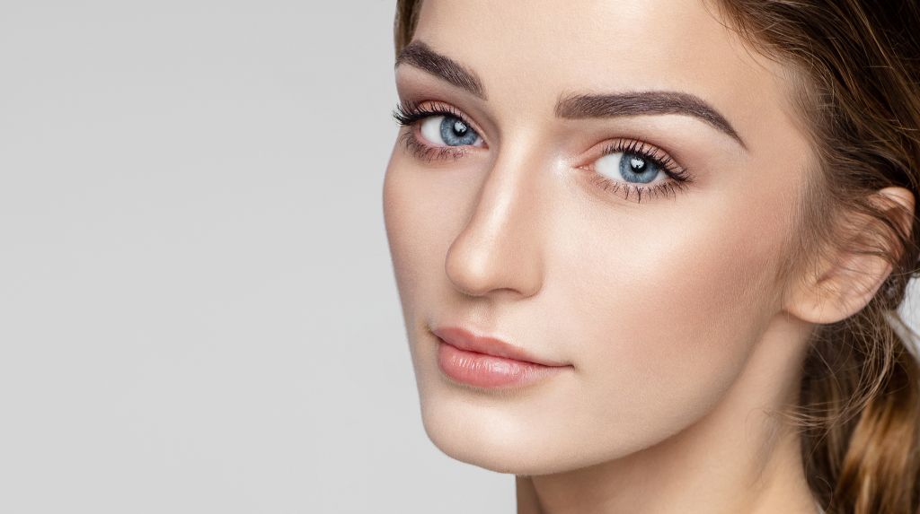 Make up tutorial: Τα βήματα για μεγάλα μάτια
