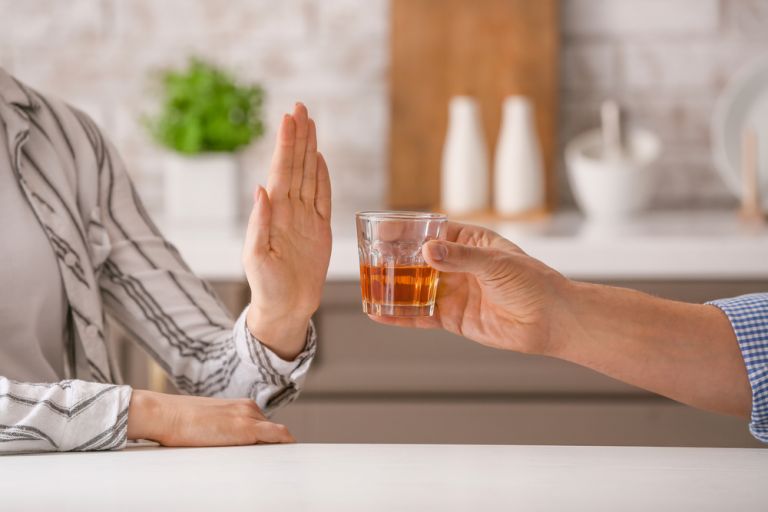 Καρκίνος και αλκοόλ: Πότε αυξάνεται ο κίνδυνος – Τι έδειξε νέα έρευνα | vita.gr