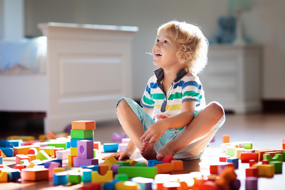 Messy playing: Η νέα τάση στο παιδικό παιχνίδι