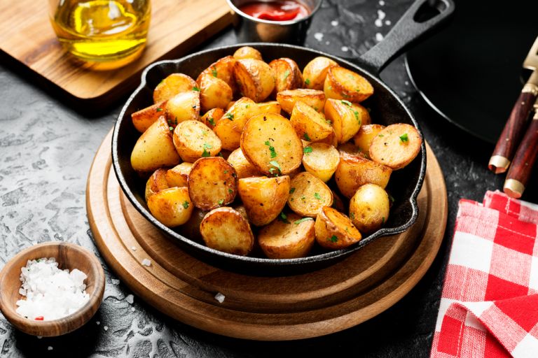 Τραγανές πατάτες στο φούρνο σαν τηγανιτές | vita.gr
