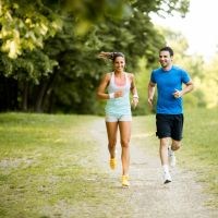 Τρέξιμο ή περπάτημα: Τι βοηθά περισσότερο την καρδιά και τι την απώλεια βάρους;