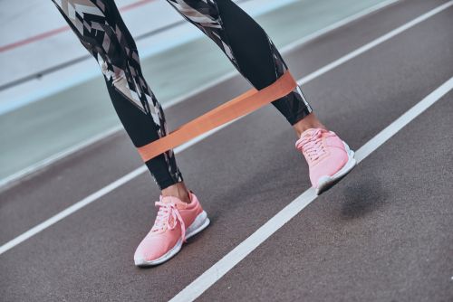 Γυμνασμένα πόδια: Οι καλύτερες ασκήσεις για ενήλικες άνω των 40