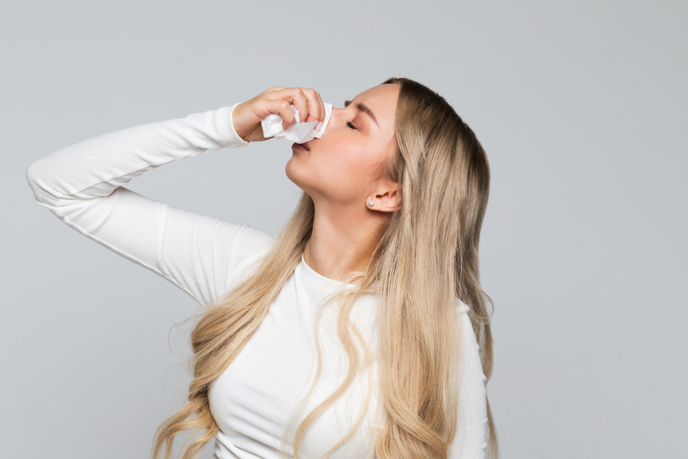 Βουλωμένη μύτη: Οι αιτίες που δεν έχουν να κάνουν με το κρυολόγημα