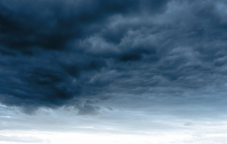 Καιρός: Βροχές και καταιγίδες πάλι σήμερα, Πέμπτη | vita.gr