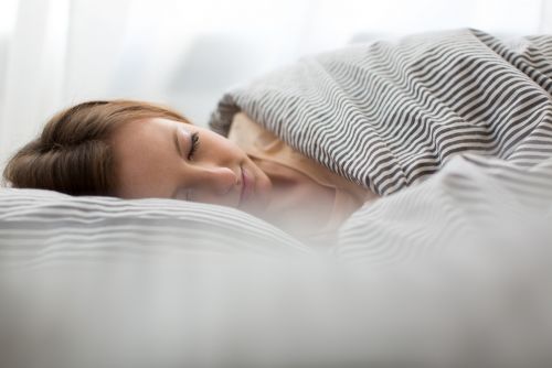 Μεσημεριανός ύπνος: Όσο πιο συχνός τόσο καλύτερα για τον εγκέφαλο