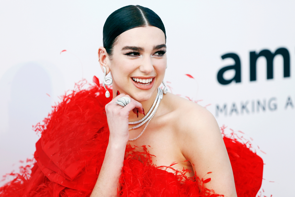 Dua Lipa: Τι κάνει κάθε μέρα για καλύτερη ψυχική υγεία | Vita.gr