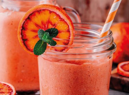 Smoothie με πορτοκαλί φρούτα