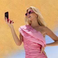Motorola και Answear: Μεγαλύτερη οθόνη. Περισσότερο στυλ.  Περισσότερο από μια συνεργασία