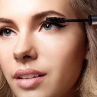 Βλεφαρίδες: Πώς τις περιποιούμαστε σωστά;