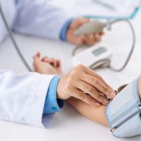 Υπέρταση: Σχεδόν οι μισοί πάσχοντες δεν ξέρουν ότι έχουν, προειδοποιεί ο ΠΟΥ