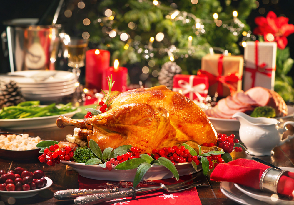 Χριστούγεννα: Οι κίνδυνοι που πρέπει να αποφύγετε στο γιορτινό τραπέζι