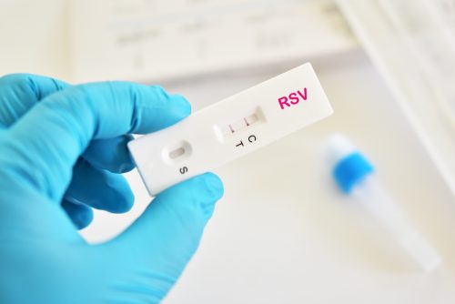 RSV: Εγκυμονεί βλάβες και για το νευρικό σύστημα