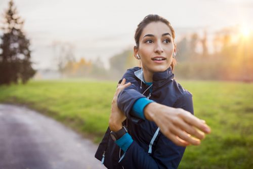 Άσκηση: 4 tips για να μείνετε σε φόρμα στις γιορτές