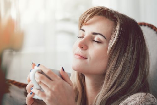 Κατάθλιψη: Πώς συνδέεται με τη μυρωδιά του καφέ και της βανίλιας…;