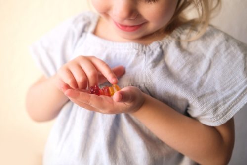Ζάχαρη: Πόση μπορούν να καταναλώνουν τα παιδιά μας;