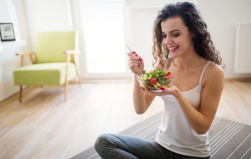 Διατροφή: Οι 6 «χρυσοί» κανόνες για ένα πιο ήρεμο και δυνατό μυαλό