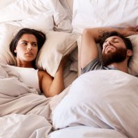 Ύπνος: Το πρόβλημα που απειλεί την υγεία και τη σχέση σας