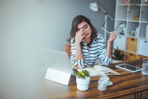 Burnout: Πώς θα αναγνωρίσετε τα συμπτώματά του